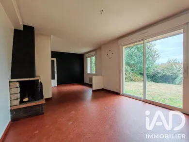 Maison à La Mézière (35520)