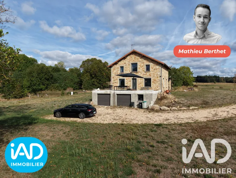 Maison 6 pièces 140 m² · à Usson-en-Forez · 140 m² · 339 000 €