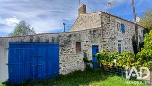 Maison de campagne à Sainte-Flaive-des-Loups (85150)