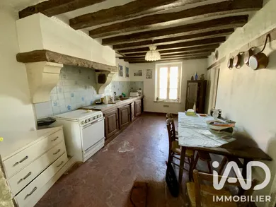 Maison de village à Germigny-l'Évêque (77910)
