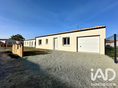 Maison à La Copechagnière (85260)