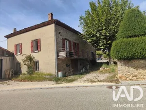 Village house in Colombier-le-Jeune (07270)