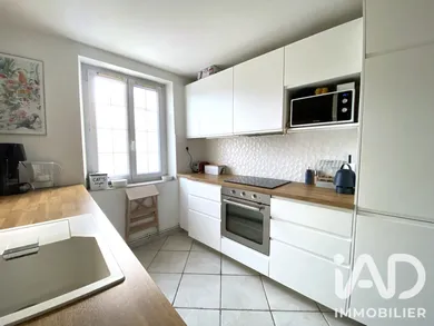 Maison de ville à Truyes (37320)