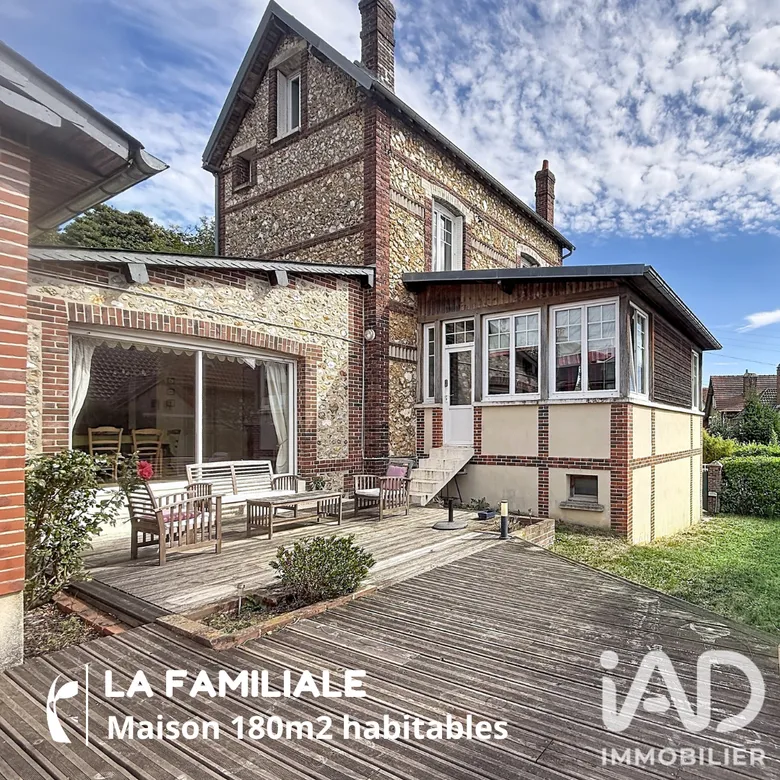 Maison 8 pièces 180 m² · à Rouen · 180 m² · 498 000 €