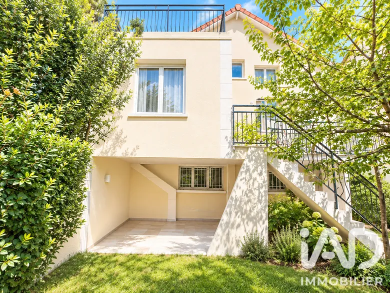 Maison 6 pièces 141 m² · à Antony · 141 m² · 530 000 €