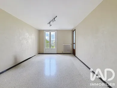 Apartment in Allauch (13190)
