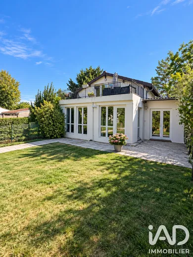 Maison à Montfermeil (93370)