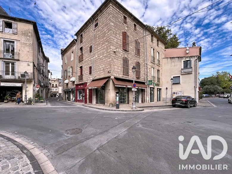 Local commercial 33 m² · à Pézenas · 33 m² · 19 000 €