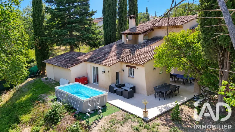 Maison 4 pièces 105 m² · à Saint-Paul-en-Forêt · 105 m² · 435 000 €