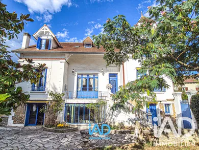 Maison à Mantes-la-Jolie (78200)