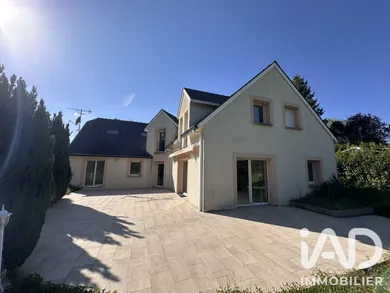Maison à Châtillon-Coligny (45230)