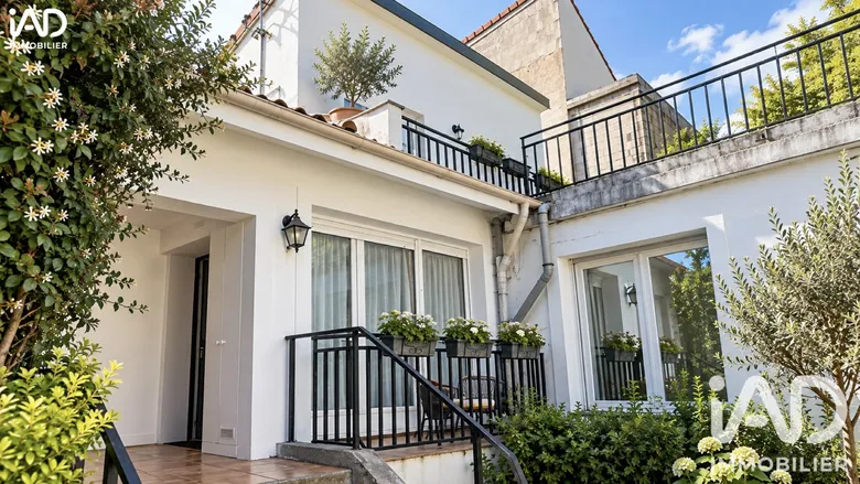 Maison 7 pièces 160 m² · à Les Lilas · 160 m² · 1 050 000 €