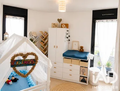 Appartement à Bordeaux (33300)
