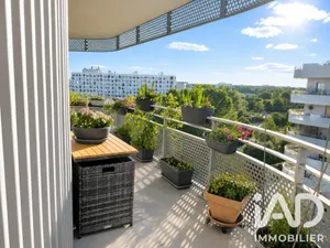 Appartement à Bordeaux (33300)