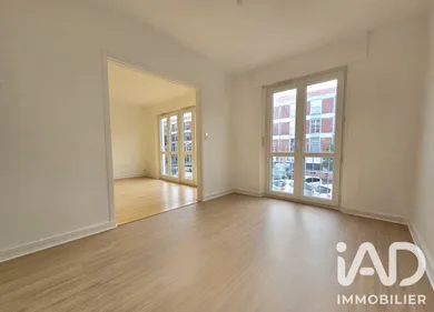 Apartment in Saint andre les vergers (10120)