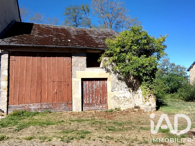 Maison 2 pièces 90 m² · à Dun-sur-Grandry · 90 m² · 17 000 €