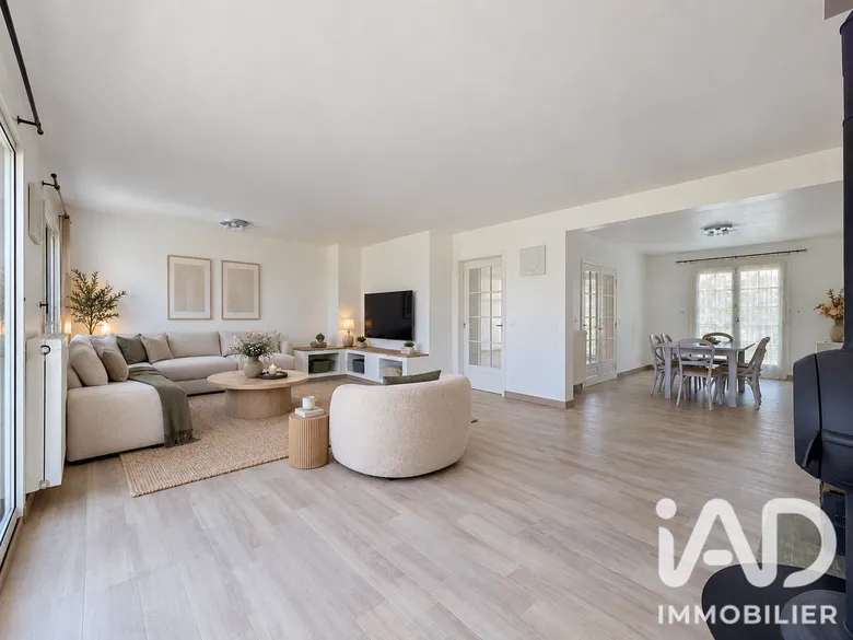Maison 7 pièces 177 m² · à Samois-sur-Seine · 177 m² · 598 500 €