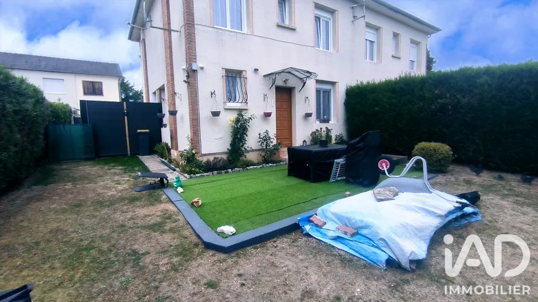 Maison 3 pièces 55 m² · à La Chapelle-Longueville · 55 m² · 151 000 €