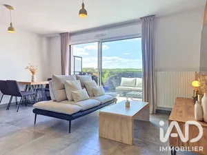 Appartement à Champs-sur-Marne (77420)