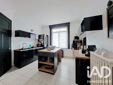 Townhouse in Haubourdin (59320)