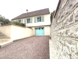 Maison à Chaumont-en-Vexin (60240)