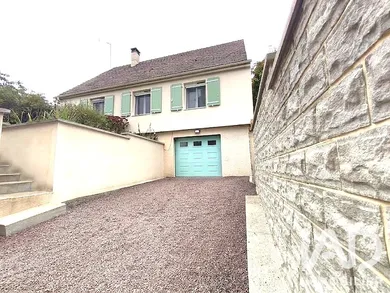 Maison à Chaumont-en-Vexin (60240)