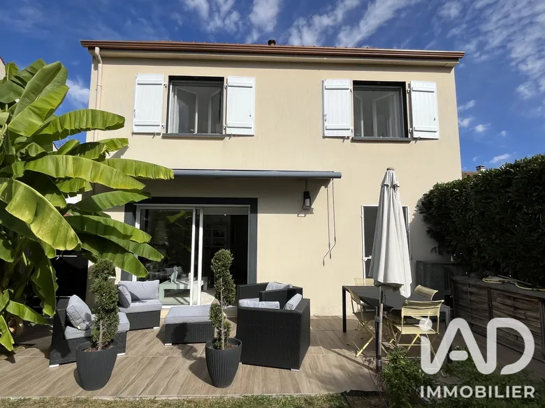 Maison 5 pièces 97 m² · à Montévrain · 97,5 m² · 505 000 €