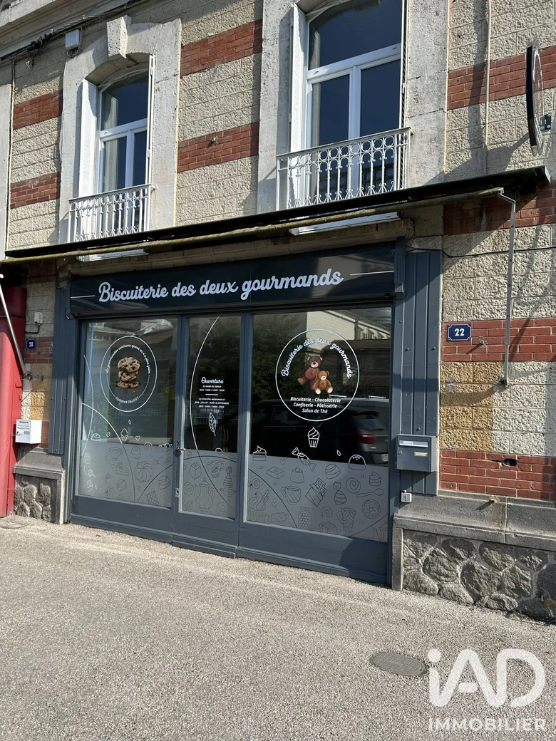 Divers Commerces à La Bourboule (63150) · 91 m² · 105 000 €