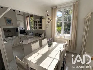 Maison traditionnelle à Gennevilliers (92230)