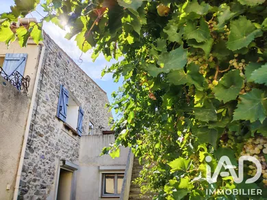 Maison à Névian (11200)
