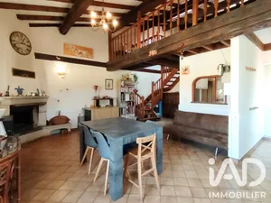 Maison à Névian (11200)