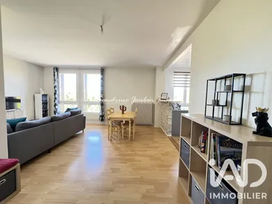 Appartement à Nozay (91620)