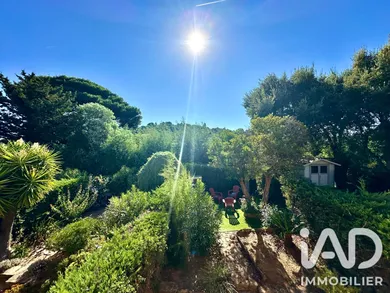 Apartment in Cavalaire-sur-Mer (83240)