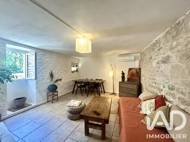 Maison de village à Combas (30250)