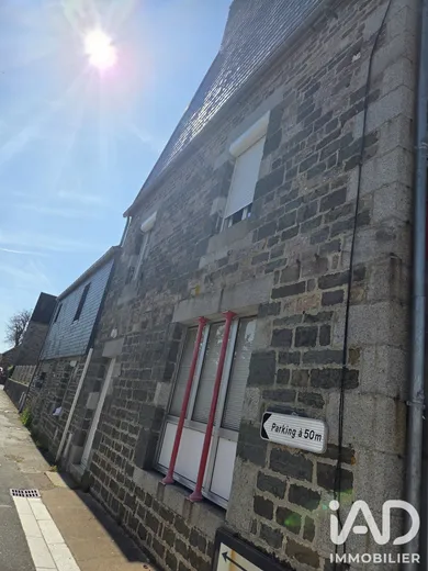 Immeuble à Souleuvre en Bocage (14350)