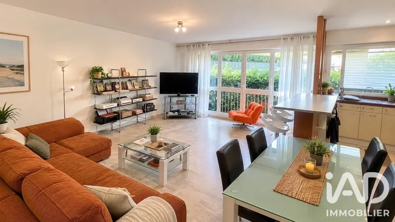 Appartement 3 pièces 64 m² · à Chennevières-sur-Marne · 64 m² · 180 000 €