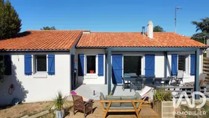 Pavillon à Pouzauges (85700)