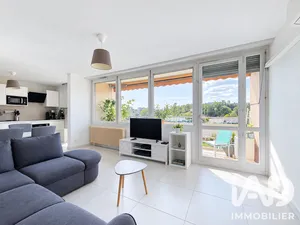 Apartment in Oullins (69600)