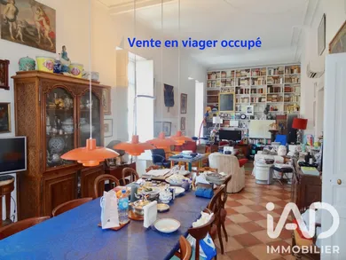Apartment in Nîmes (30000)