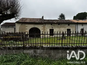 Grange à Pommiers-Moulons (17130)