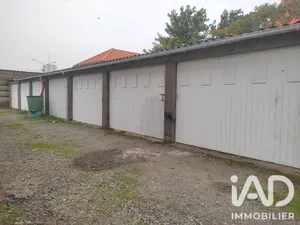 Garage in Nantes (44100)