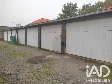 Garage à Nantes (44100)