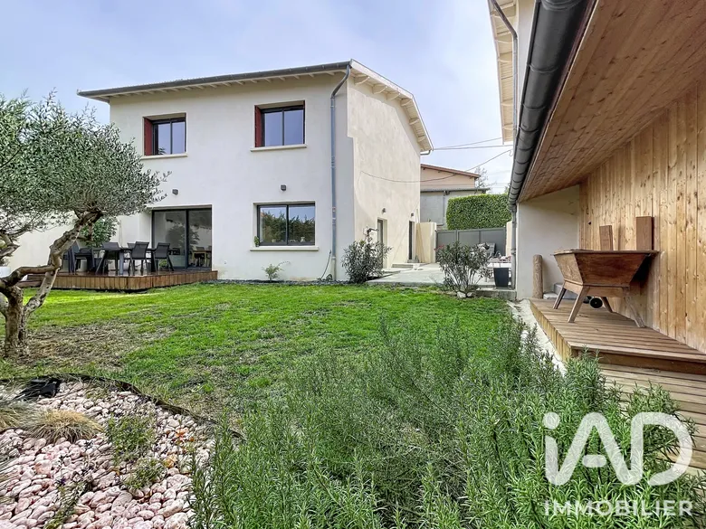 Maison 7 pièces 151 m² · à Millery · 151 m² · 640 000 €