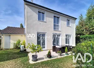 Maison à Le Mesnil-Saint-Denis (78320)