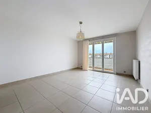 Appartement à Salon-de-Provence (13300)