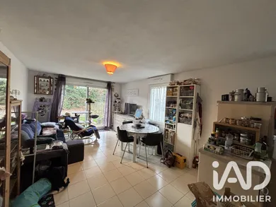 Apartment in Vannes (56000)