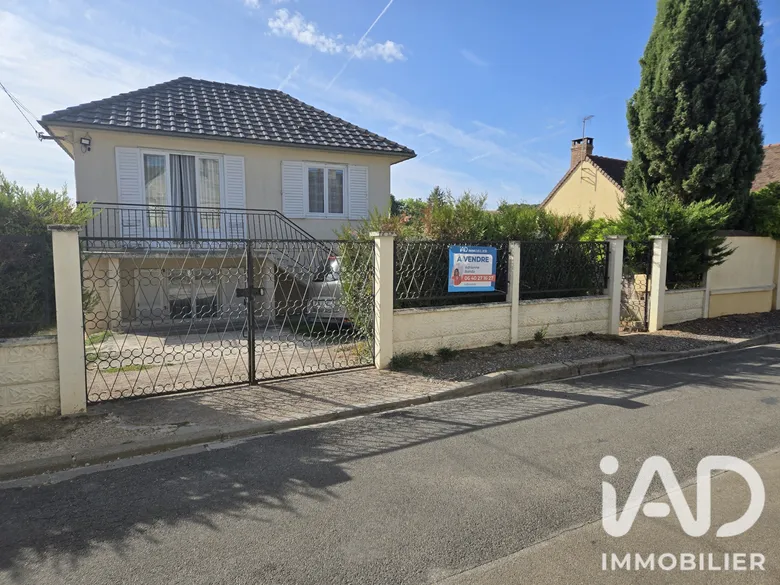 Maison 5 pièces 120 m² · à Courtois-sur-Yonne · 120 m² · 195 000 €