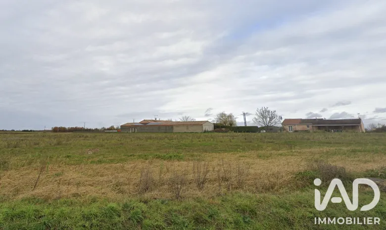 Terrain à bâtir à Fronton (31620) · 895 000 €