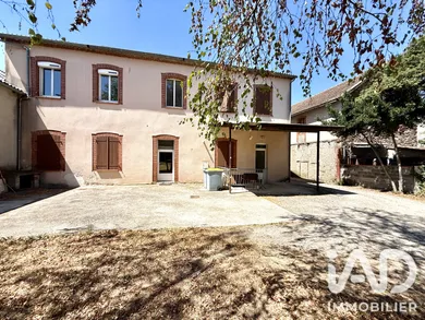 Building in Tanus (81190)