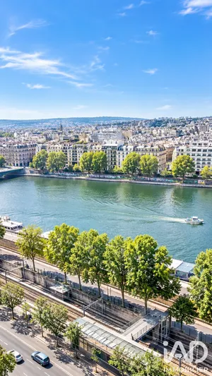 Appartement à Paris (75015)